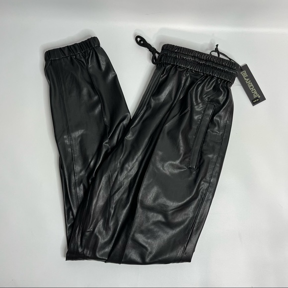 30) NWT Blank NYC Faux Leather Elastic Waistband Jogger Pants Size 28 - Picture 14 of 16